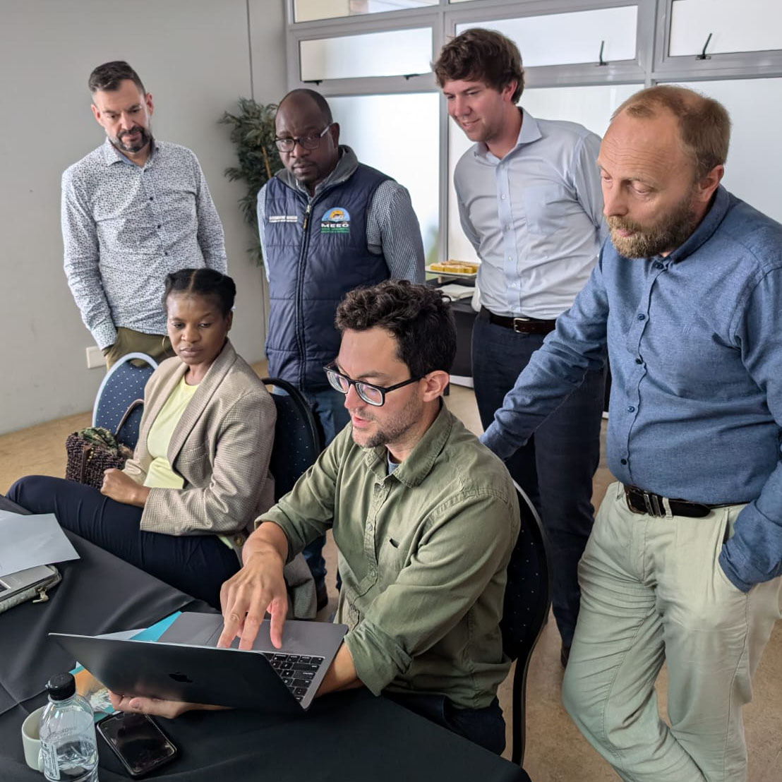 Senior Research Scientist Nick Record collaborates on ocean forecasting with a team in Namibia